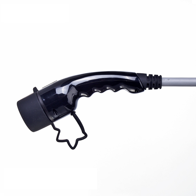 16apm IP54 EV Charging Adapters Outdoor Car Charger Plug UL94